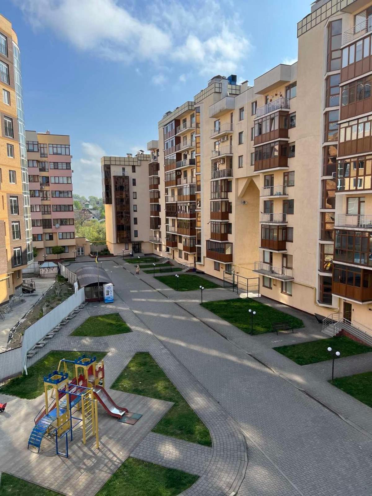 затишні Two Chernivtsi